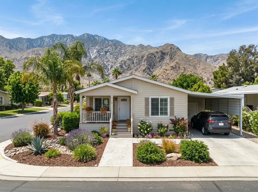 Mobile home in Hemet